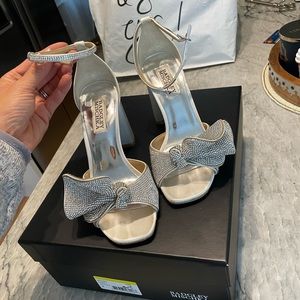 Badgley Mischka bridal shoes